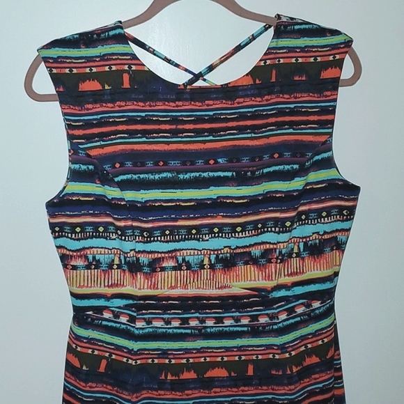 Title Nine Multicolor Stripe Hillary Sassy Back Dress Size Medium - Picture 5 of 12
